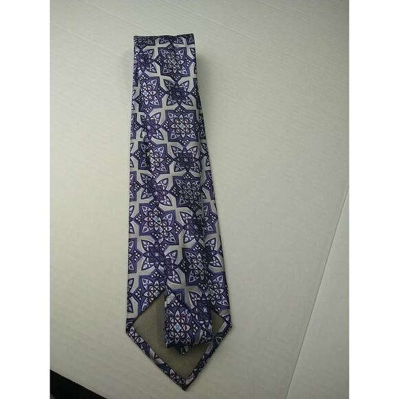 Roland S. Martin Purple Grey Geometric Designed Regular Sized Tie - Picture 8 of 10